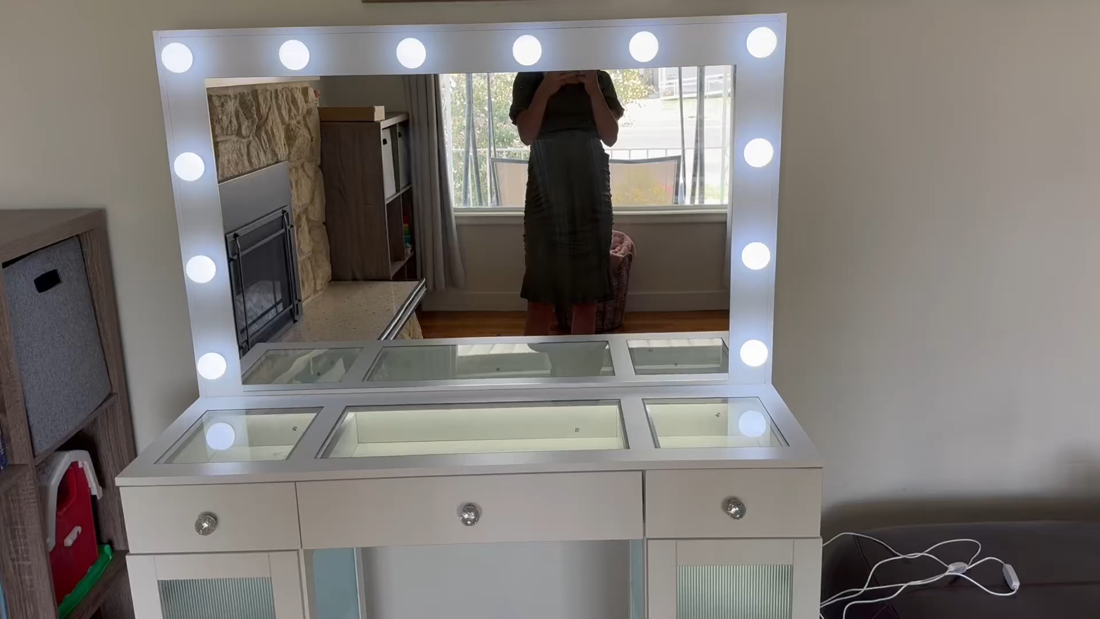 Amazon.com: IFSEB Vanity Desk with Large Mirror and Lights, Glass